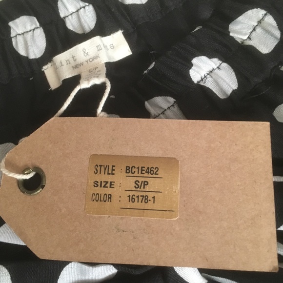 Flint and Moss NWT midi length skirt with tie belt - Picture 3 of 8